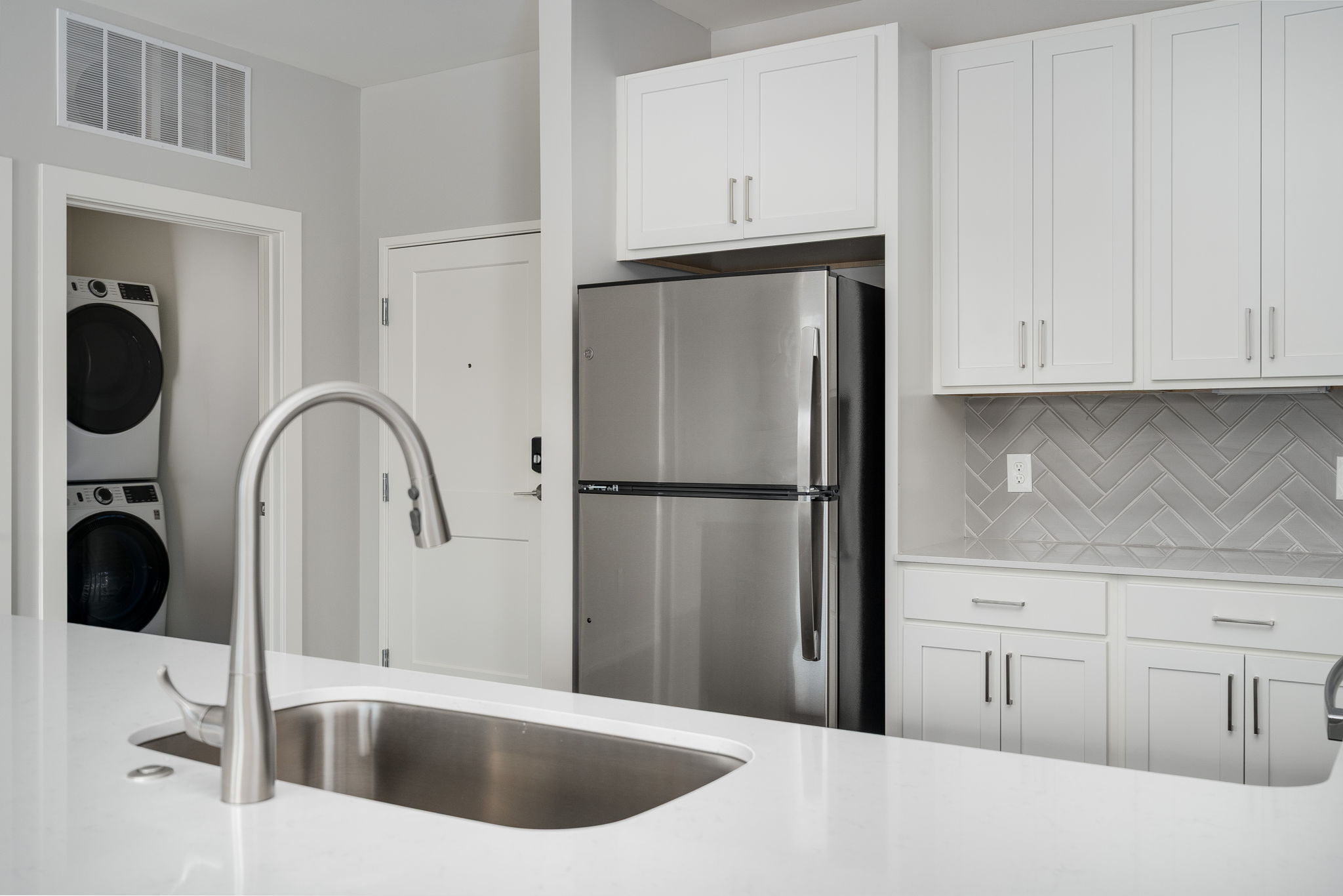 Kitchen at Okemos MI Apartments | Knob Hill Apartments in Okemos, MI